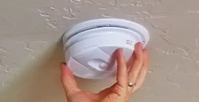 Smoke detector installation service ensuring home safety in Flagstaff, AZ